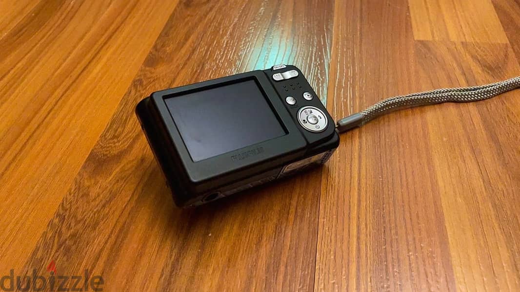 Fujifilm FinePix C25 – 12MP digital camera 4