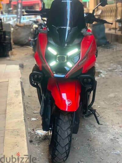 سكوتر كيواي اكس رود ٢٠٠ سي سي انجكشن - scooter keeway xroad 200cc