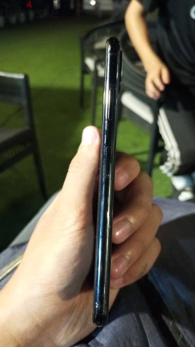 Apple - iPhone XS Max 10