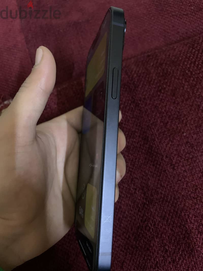 آبل - آيفون 14 بلس 5