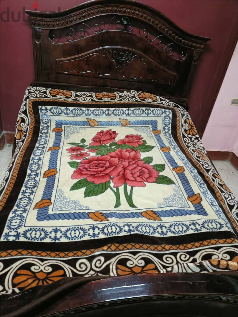 سرير وتسريحه 1