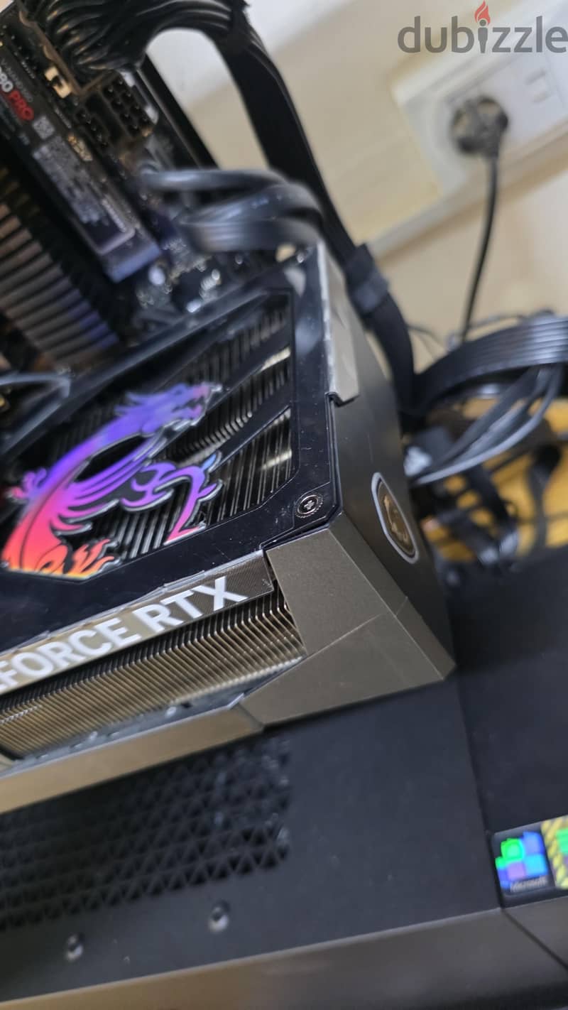 Nvidia RTX 5090 32GB GDDR7 8