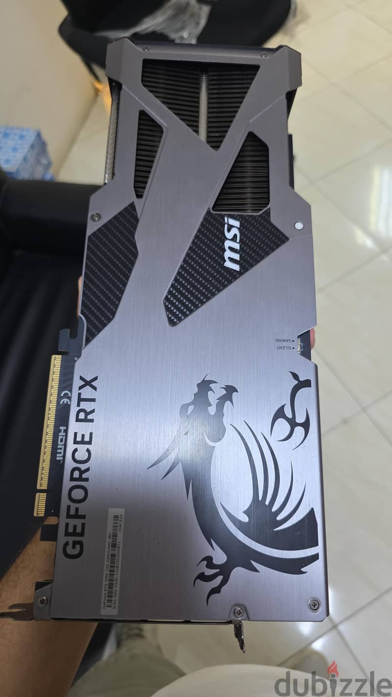 Nvidia RTX 5090 32GB GDDR7 13