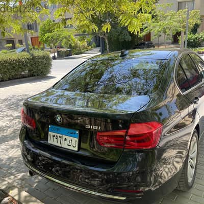 بي ام دبليو 318 2019 فابريكا ٨٠ الف كيلو