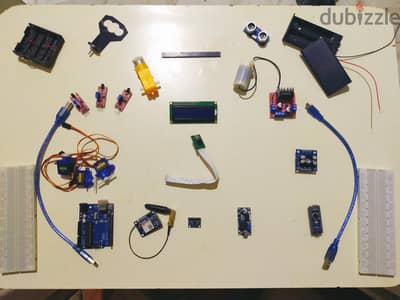 للبيع مجموعة مكونات إلكترونيات وArduino