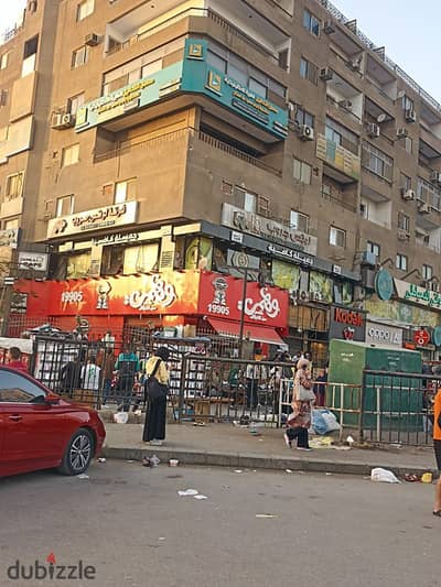 Prime 180 SQM Administrative Unit in El Hosary with a Strategic High-Visibility Location, Ideal for Showroom, Medical Clinic Complex or Large Corporate Headquarters