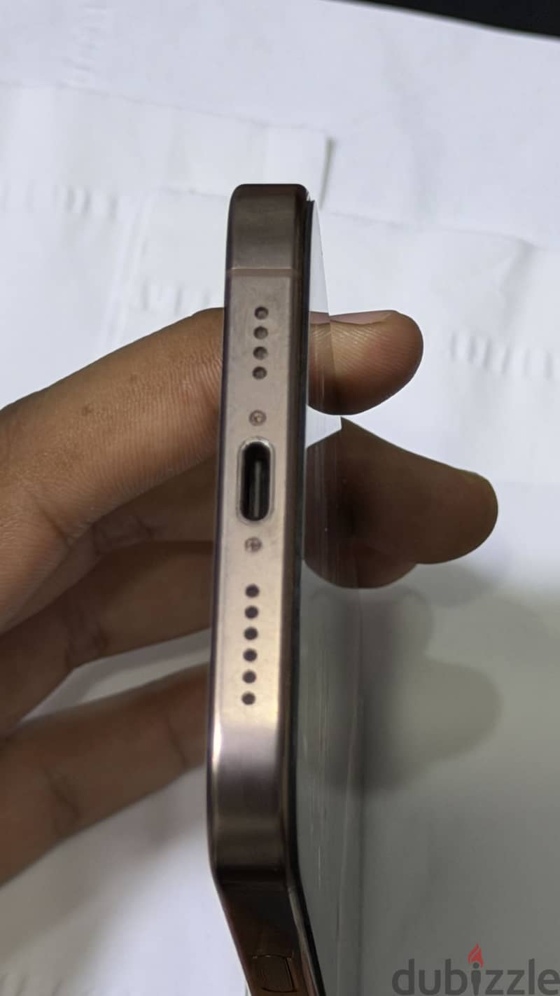 iPhone 16 pro max 5
