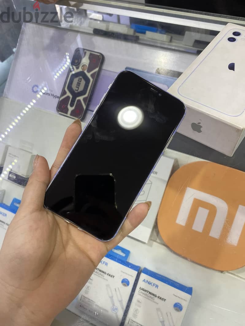 Apple - iPhone 11 2