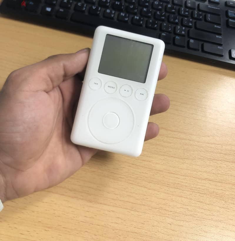Apple iPod classic 15G 3th Generation 1