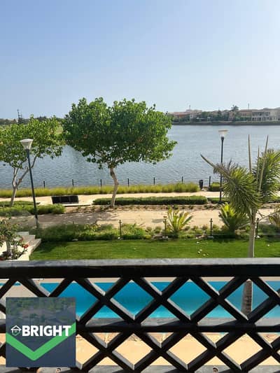 Luxury Ground floor Chalet for sale in Marassi - 2 bedrooms Directly on lagoon Ready to move