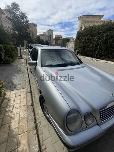 Mercedes-Benz E200 1996