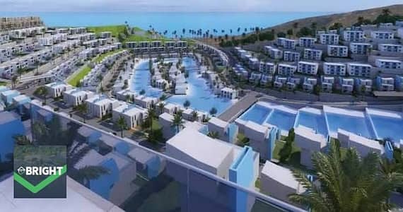 شاليه أرضي بجاردن خاصة، تشطيب كامل واستلام فوري، بتقسيم عملي ومناسب للعائلة