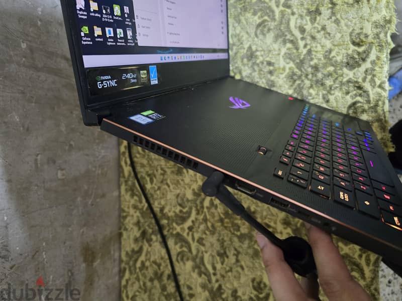 asus zephyrus s17 gamming laptop 5
