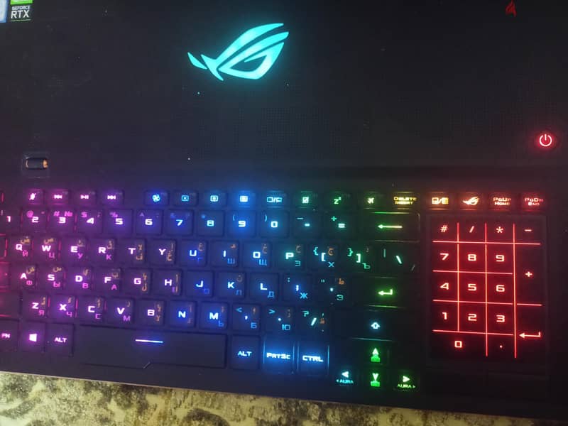 asus zephyrus s17 gamming laptop 14