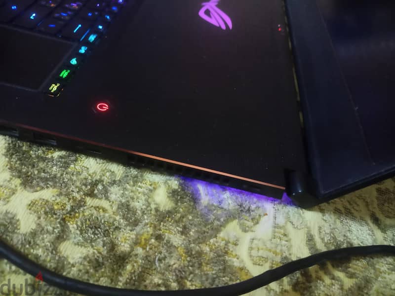 asus zephyrus s17 gamming laptop 15