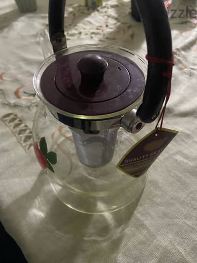 Tea pot
