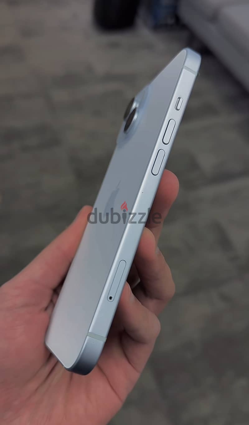 iPhone 15 Blue 1