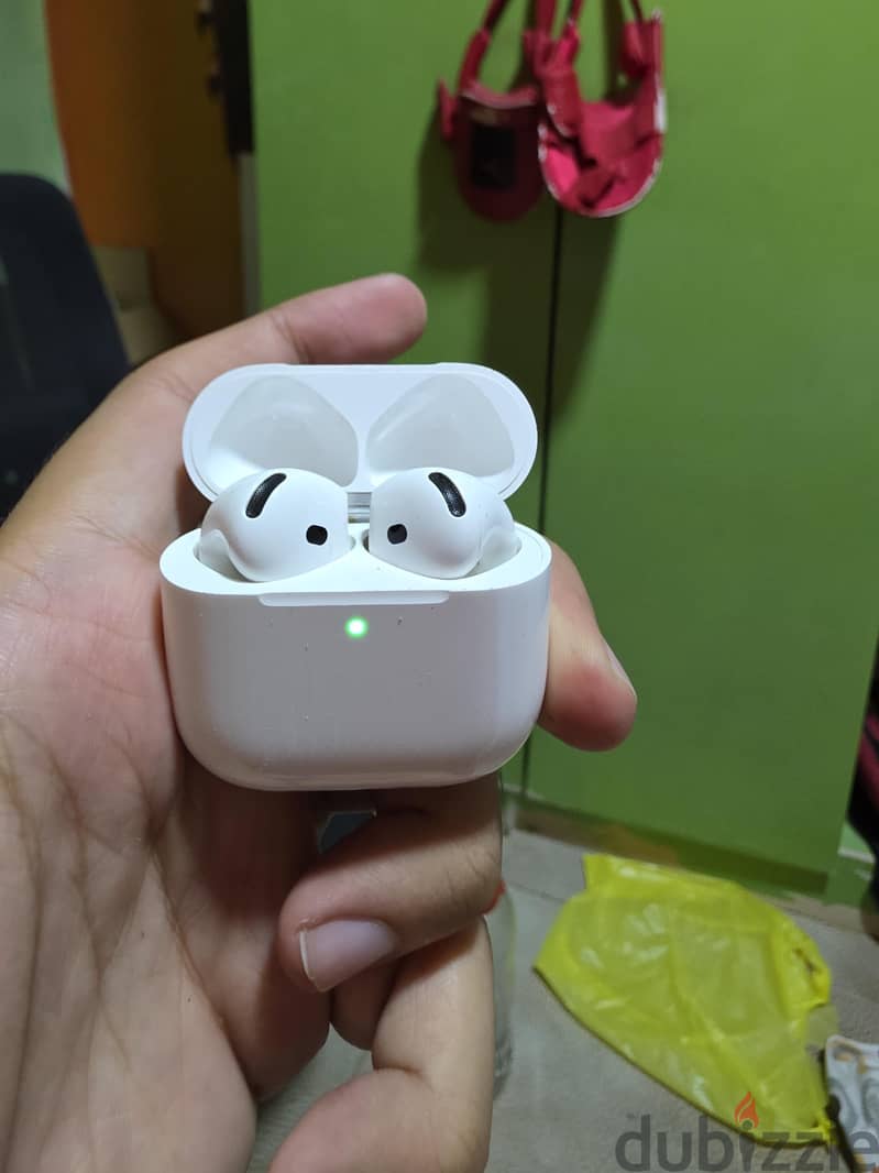 Apple airpods 4 ANC 2