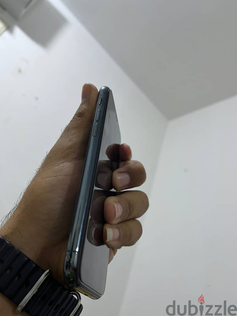 Apple - iPhone 11 Pro 3