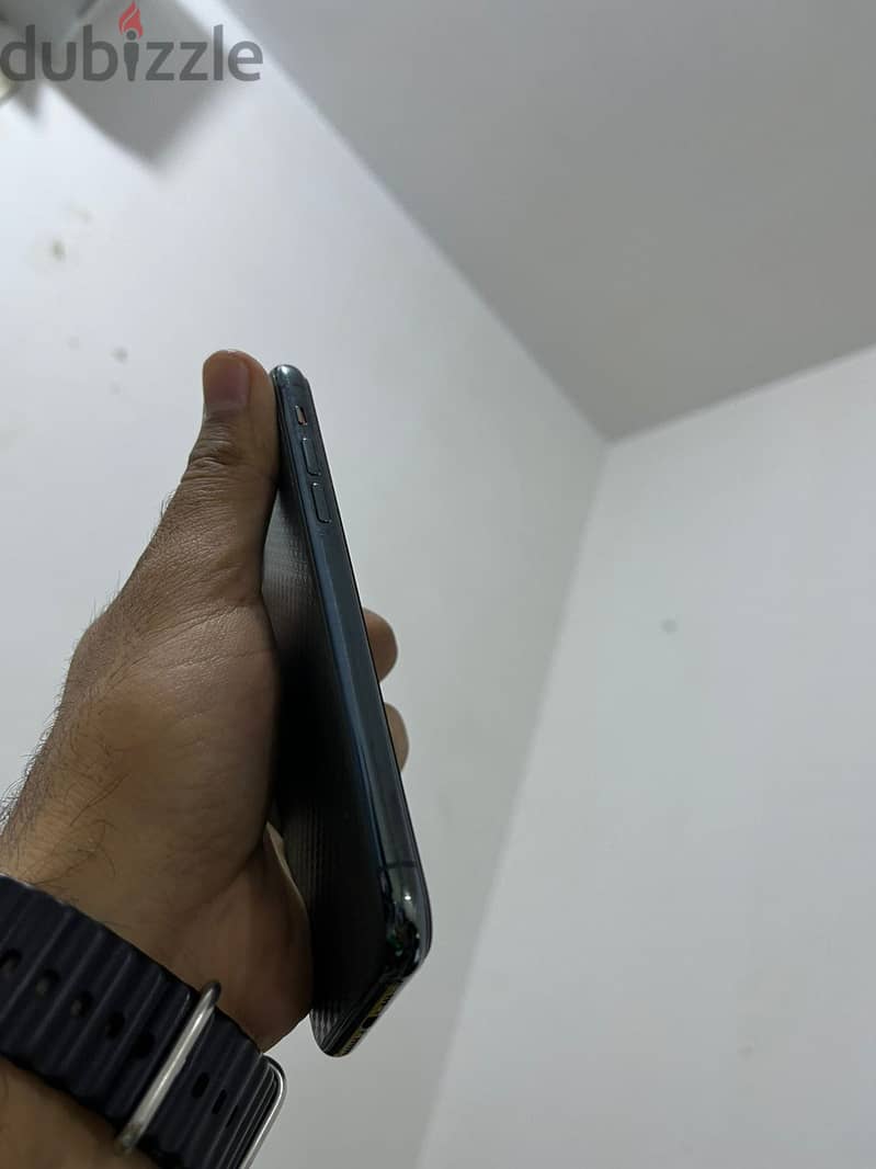 Apple - iPhone 11 Pro 5