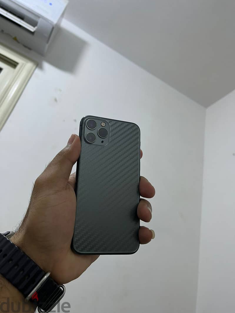 Apple - iPhone 11 Pro 8