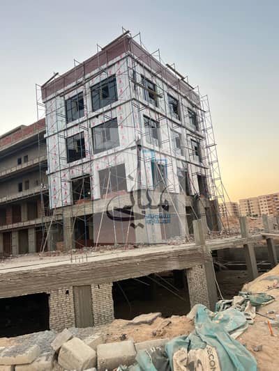 Clinic for Sale in October Gardens, 6 of October City With installments, Ready To Move, Super Deluxe Finishing, 109 M