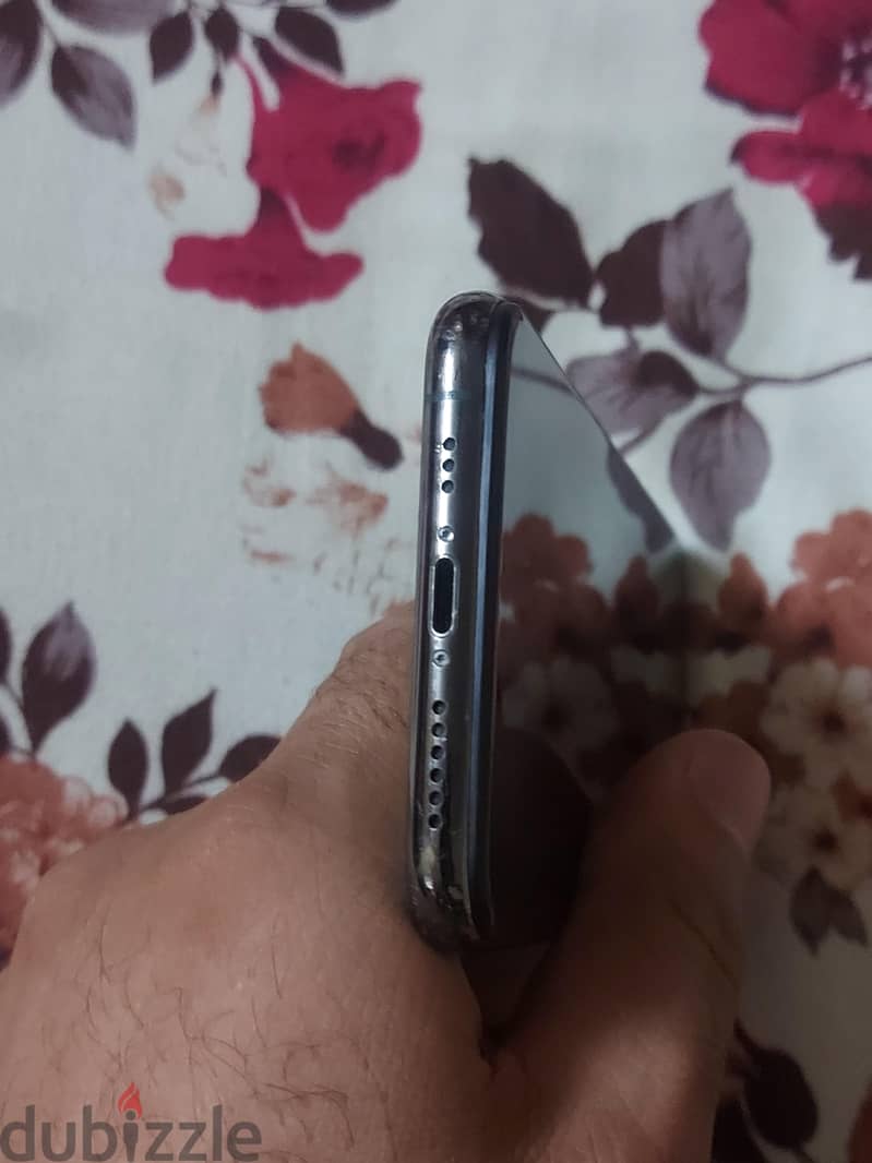 Apple - iPhone 11 Pro 256GB battery 82% 7