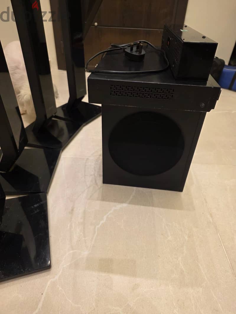 Home theatre sound system 3