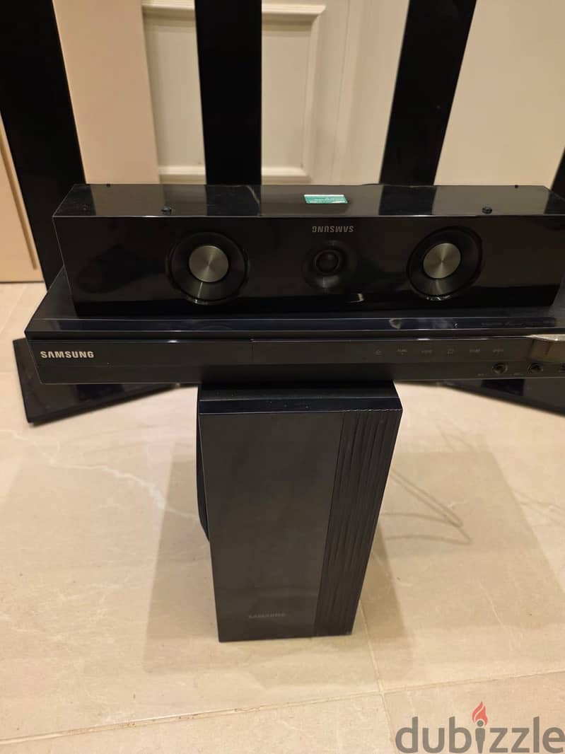 Home theatre sound system 5