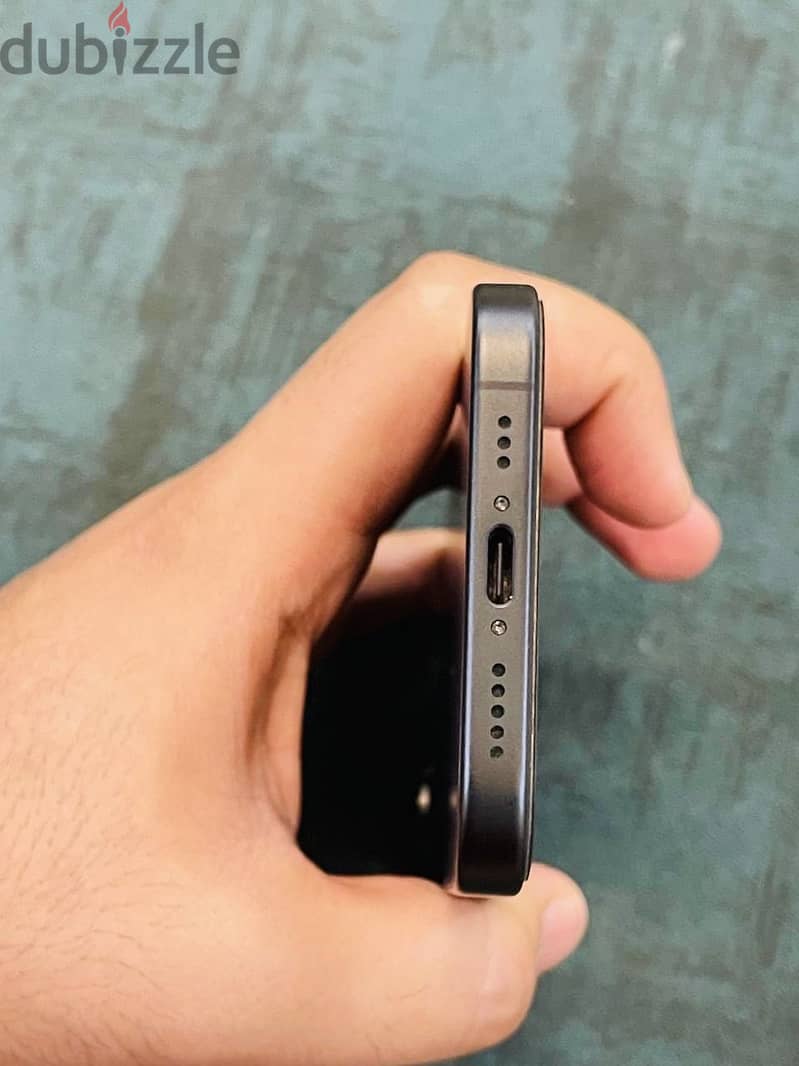 Apple - iPhone 16 4