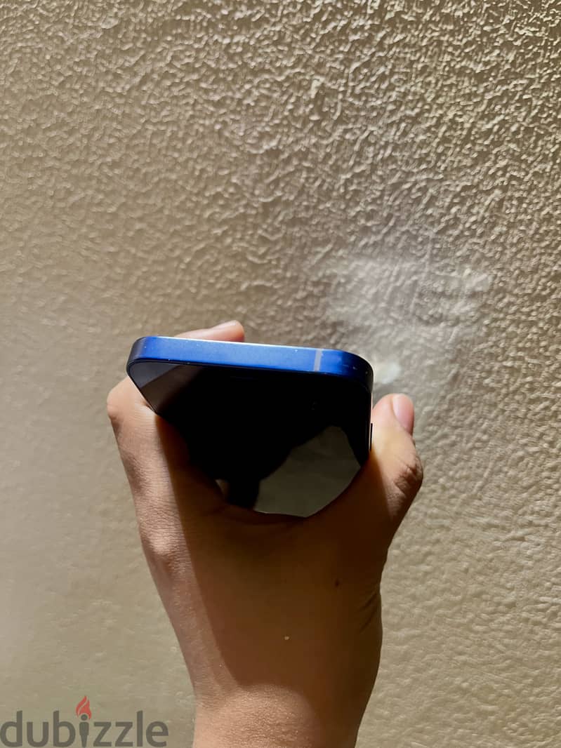 iPhone 12 mini 4