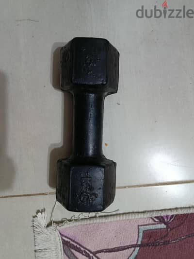 دمبل ٥ كيلو+ دمبل ٤ كيلو