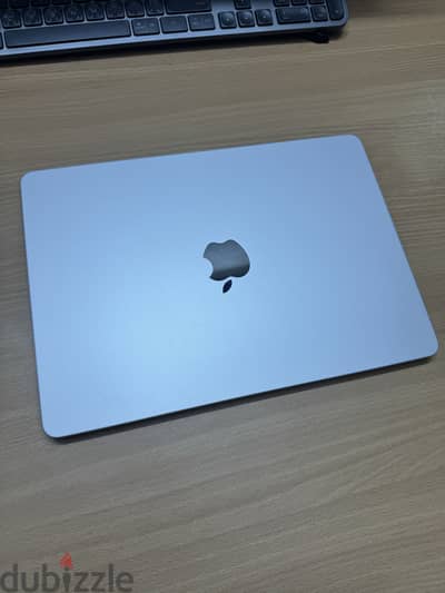 Macbook Air M2 2022, 13.6 inch, Silver