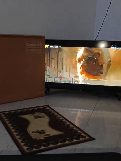شاشة سامسونج سمارت 43