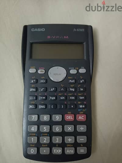 الة حاسبة  casio fx-82 ms