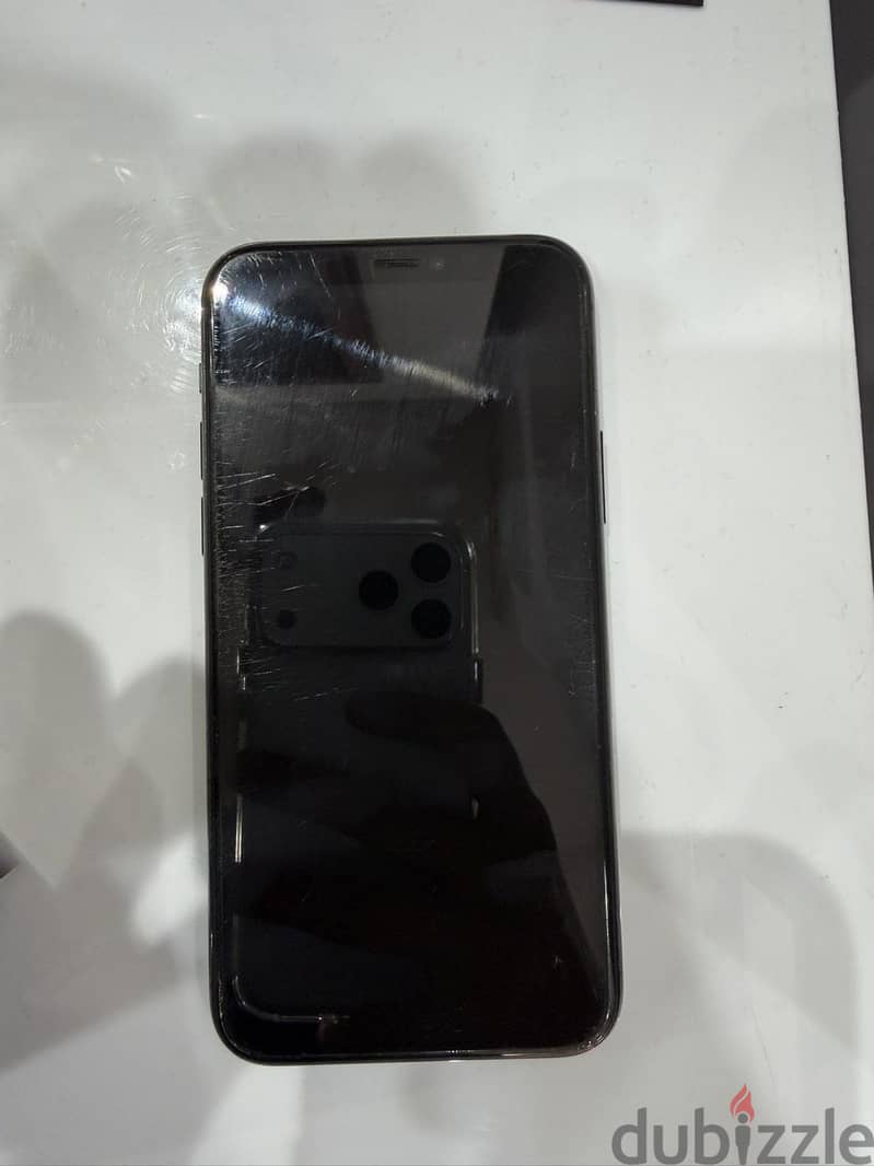Apple - iPhone 11 Pro 3