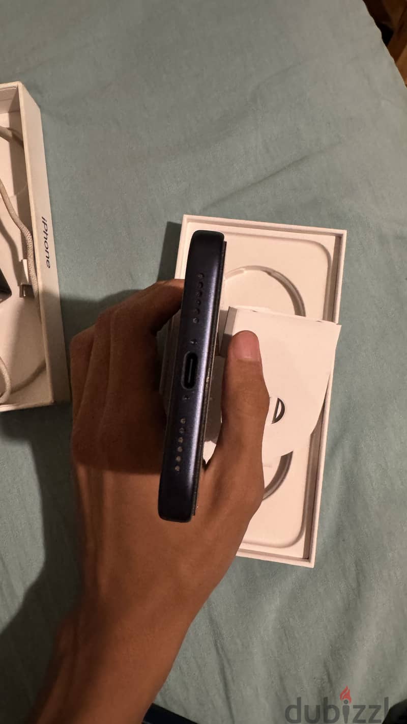 Apple - iPhone 17 Pro Max 5