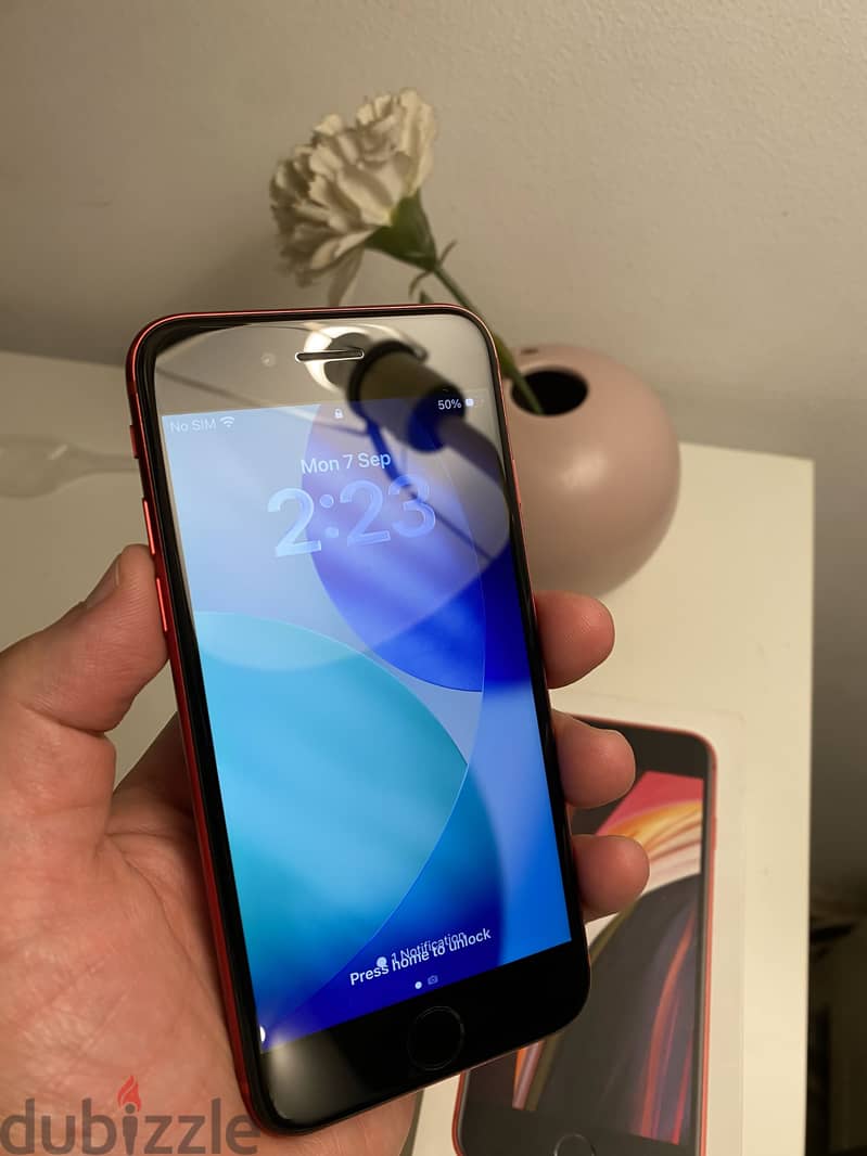 iphone se with box as new 1