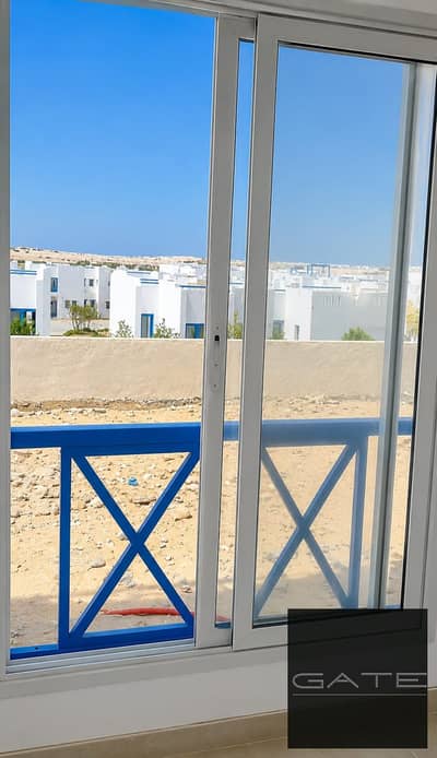 Ground-floor chalet with a garden for sale at an attractive resale price in Mountain View North Coast (Rhodes phase).