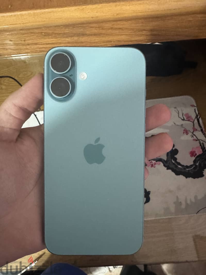 Apple - iPhone 16 Plus 1