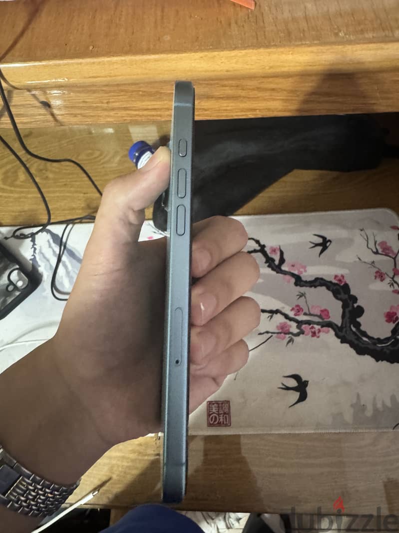 Apple - iPhone 16 Plus 2