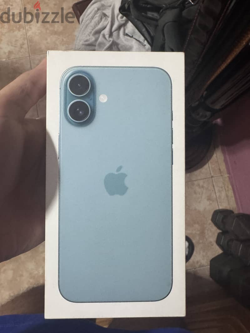 Apple - iPhone 16 Plus 4