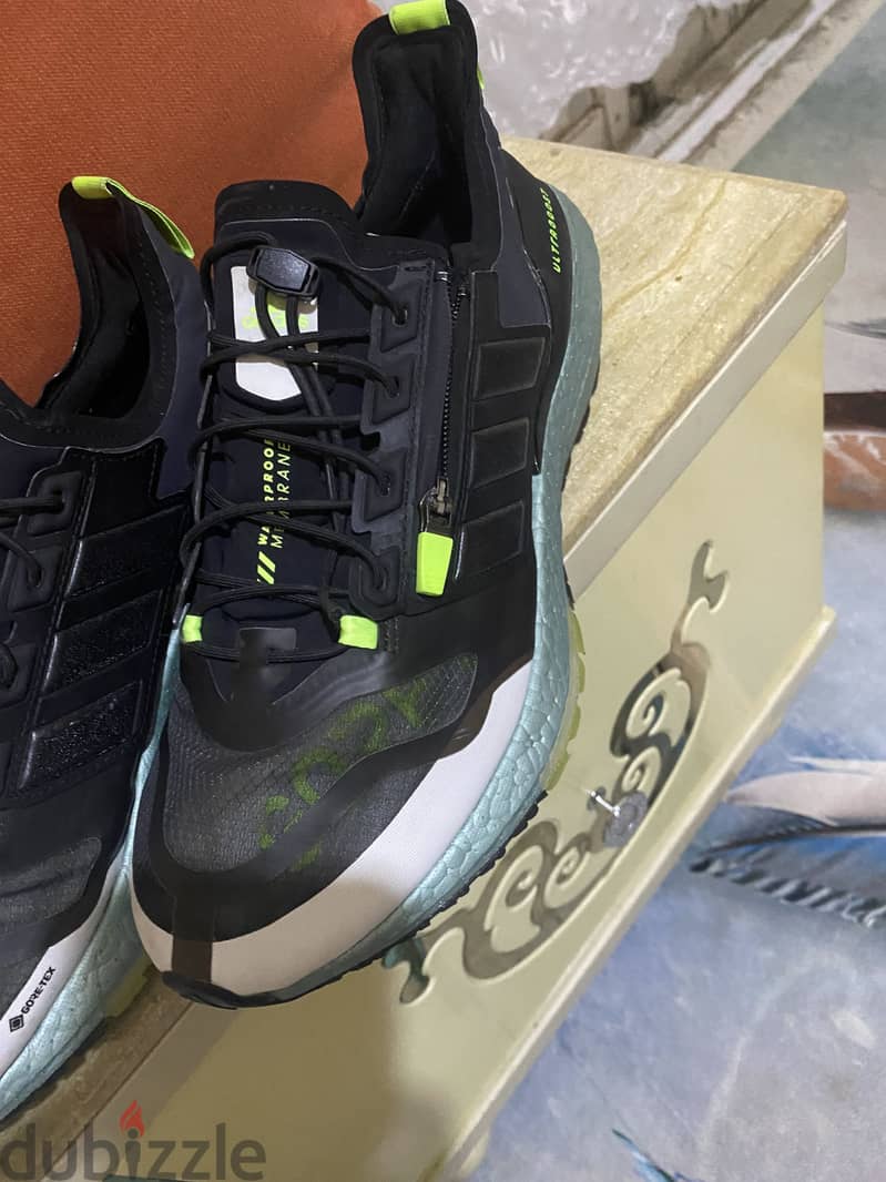 حذاء adidas 5