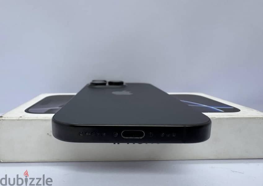 Apple - iPhone 16 Pro 1