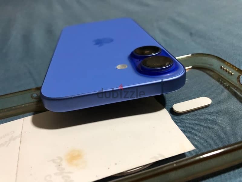 Apple - iPhone 16 4