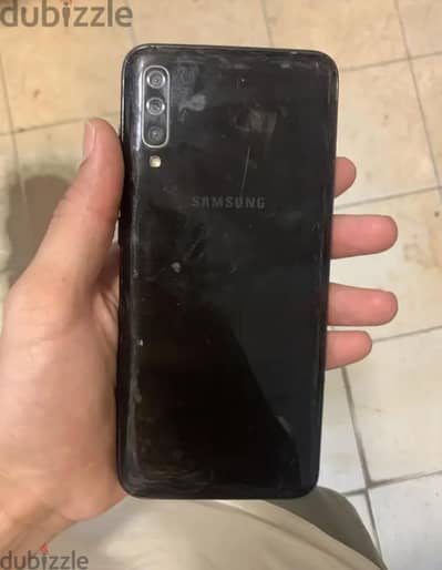 للبيع سامسونج Galaxy A70 مساحة 128/6GB - شاشة جديدة ممتازة وشغال تمام
