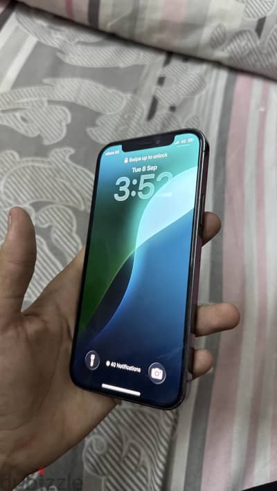 آبل - آيفون 12 برو