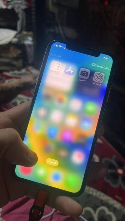 آبل - آيفون اكس  ٢٥٦بطاريه شرعي ٥١ شاشتو جهاز فاصل فيس ايدي فقط