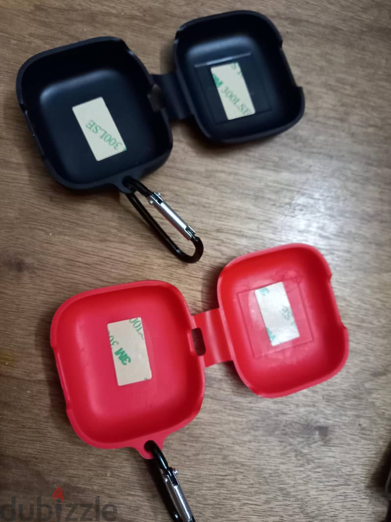 anker soundcore r50i nc earbud covers black and red 1