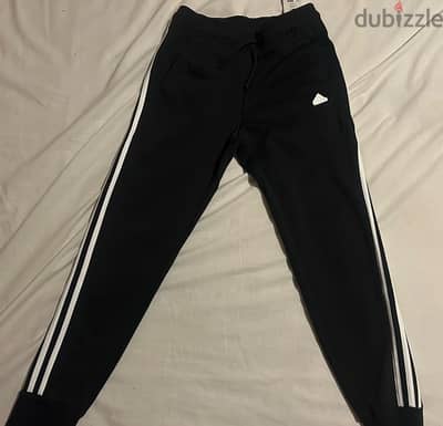 Adidas Essentials 3-Stripes Fleece Joggers / Sweatpants